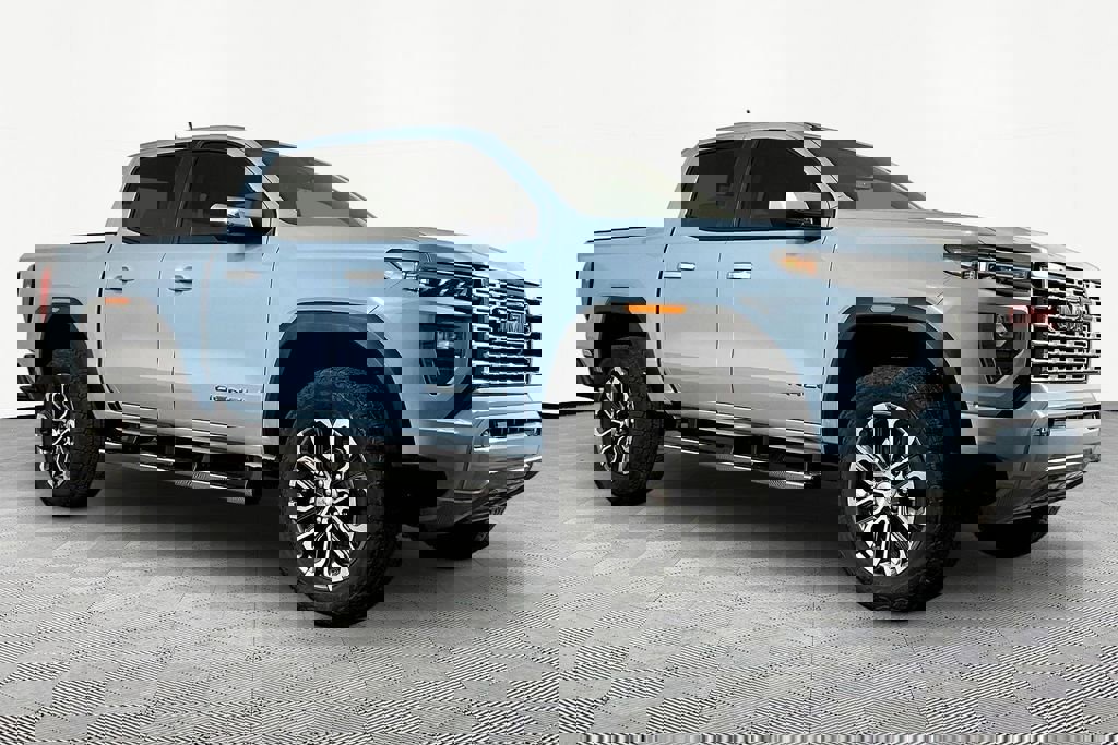 New 2026 GMC Canyon Denali image 3