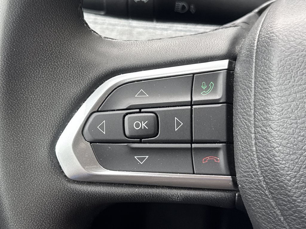 Used 2024 Jeep Compass Latitude AWD/4WD image 25