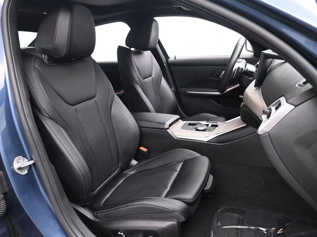 Used 2025 BMW 330i xDrive Sedan image 22