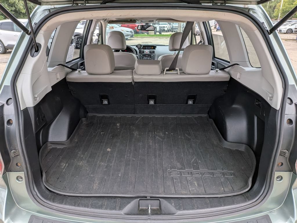 Used 2014 Subaru Forester 2.5i Limited AWD/4WD image 29