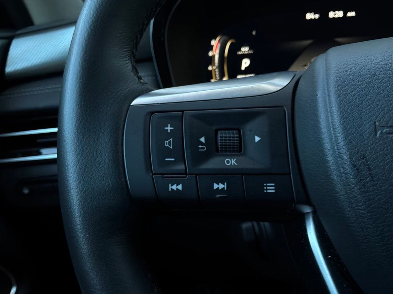 Used 2026 INFINITI QX60 Luxe FWD image 47