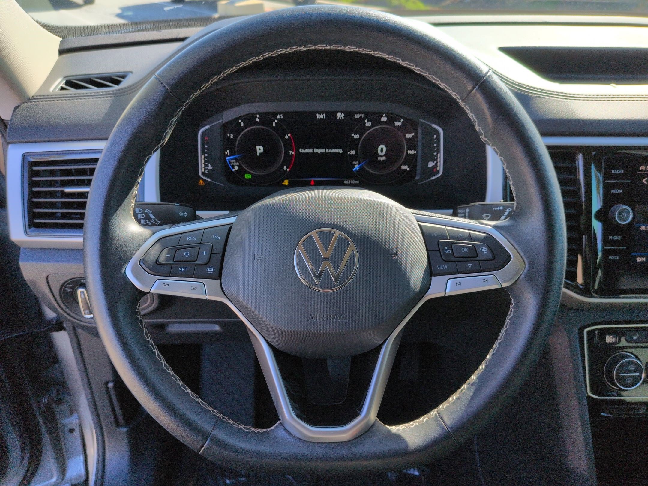 Used 2023 Volkswagen Atlas SE w/ Panoramic Sunroof Package image 17