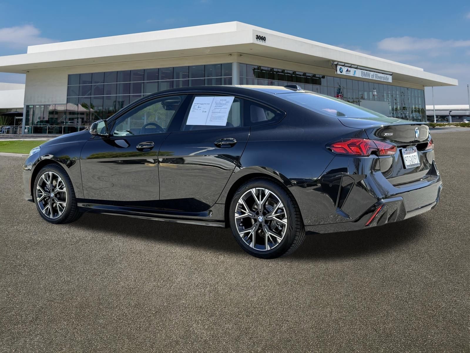 Used 2025 BMW 228i xDrive w/ Technology Package image 8