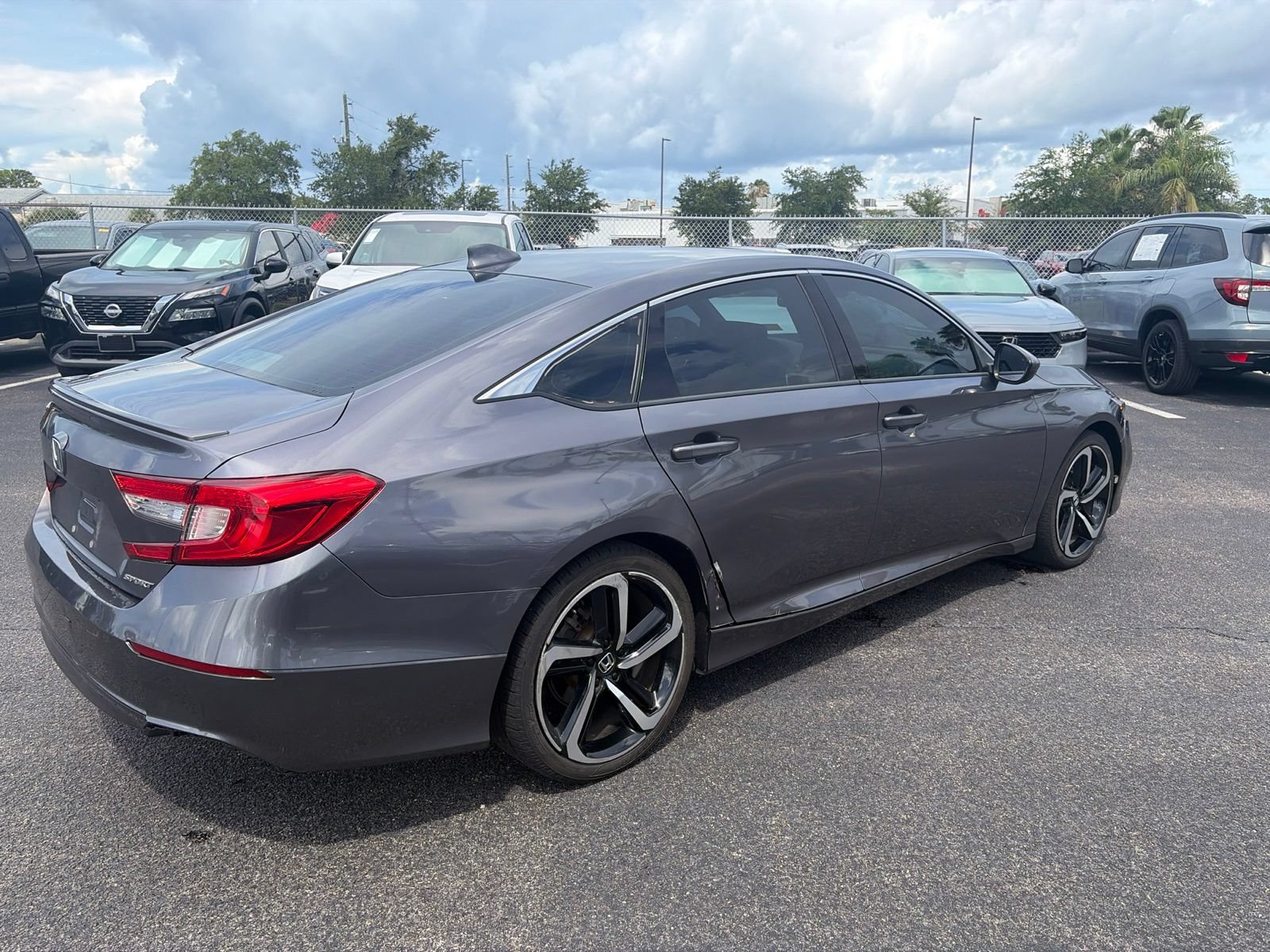 Used 2020 Honda Accord Sport image 7