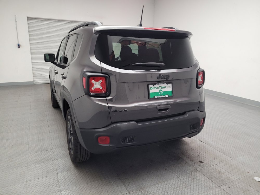 Used 2019 Jeep Renegade Sport image 6