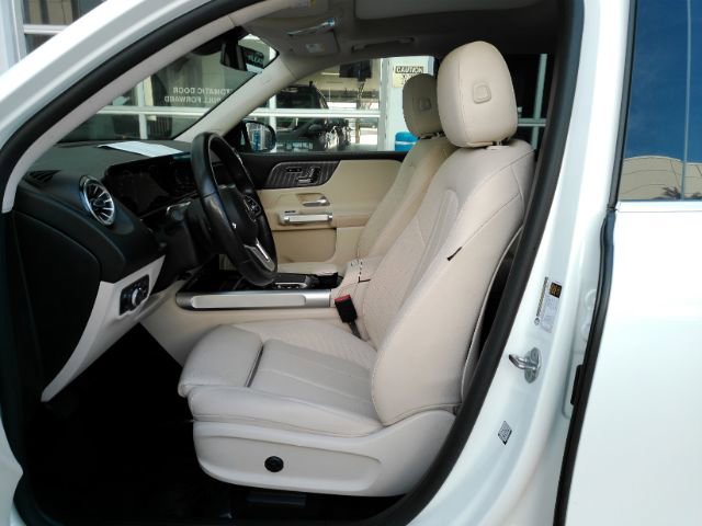 Used 2022 Mercedes-Benz EQB 300 4MATIC image 15