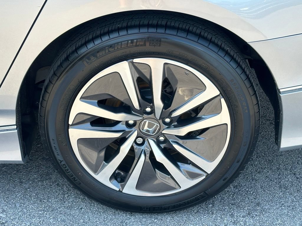 Used 2018 Honda Accord EX-L image 9