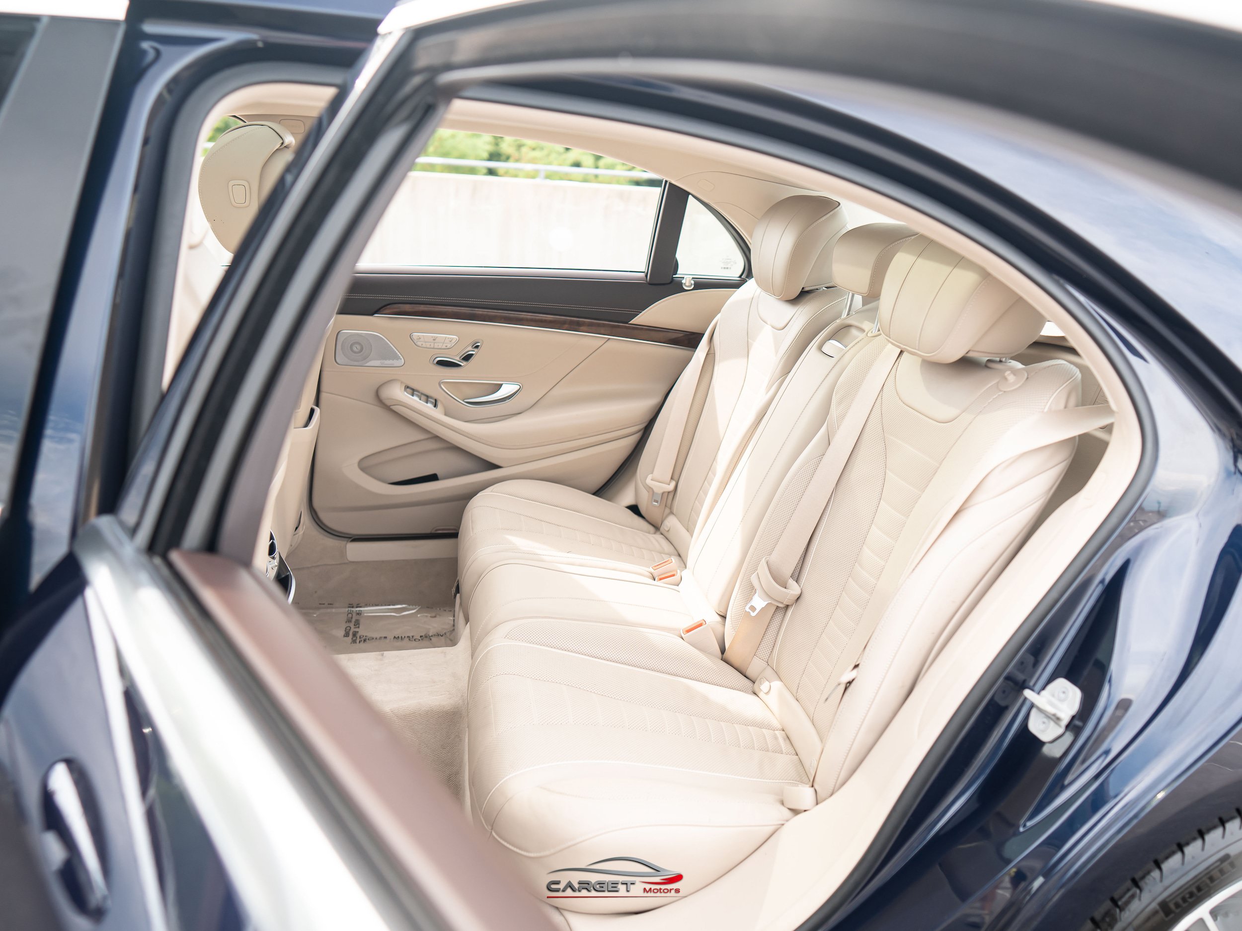 Used 2017 Mercedes-Benz S 550 4MATIC Sedan image 20
