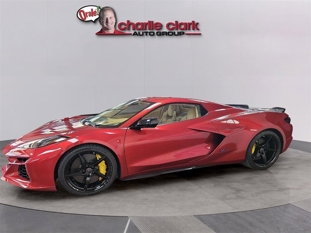 New 2025 Chevrolet Corvette E-Ray video 1