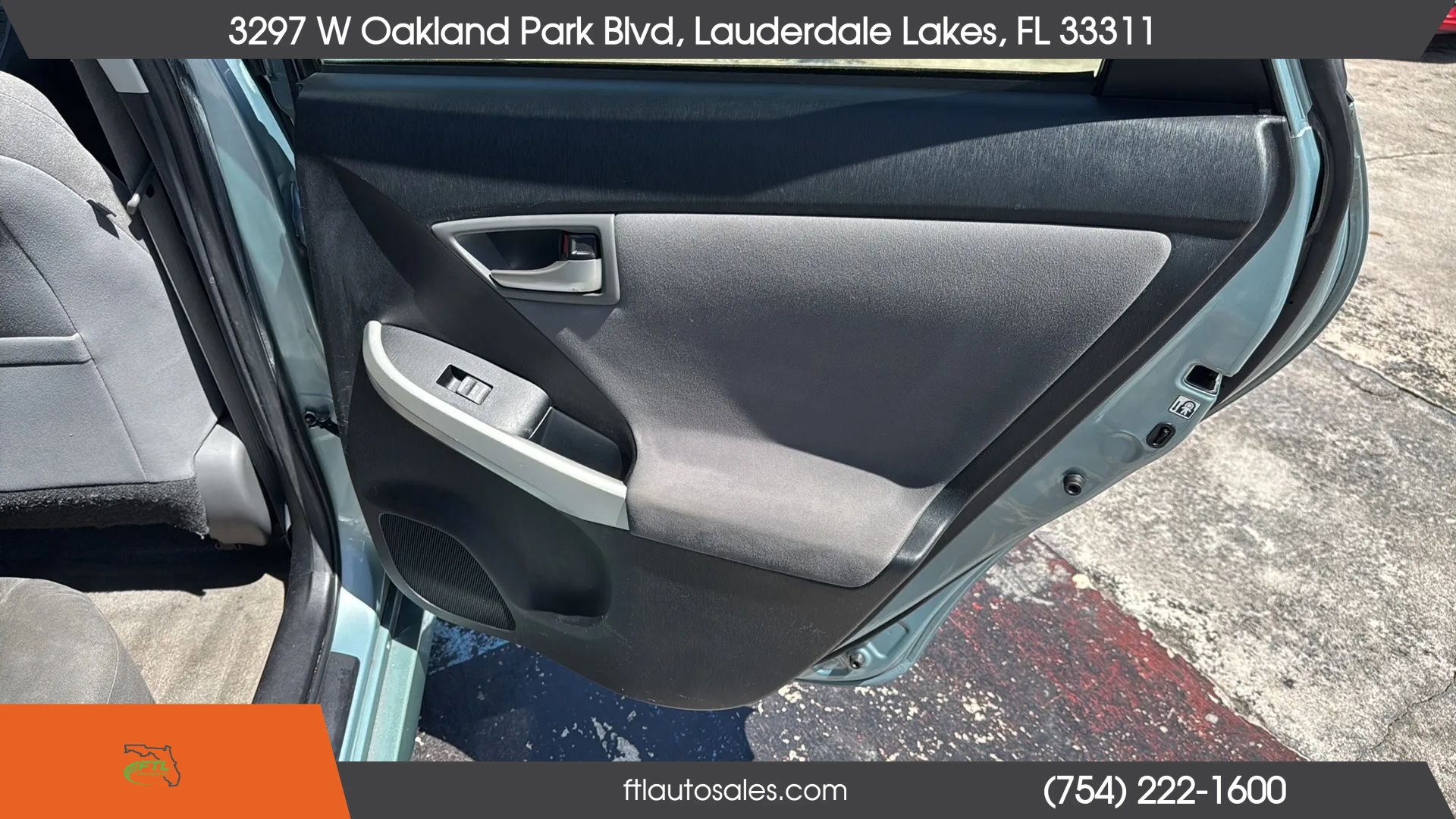 Used 2015 Toyota Prius Two FWD image 30