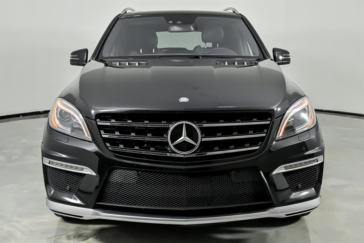 Used 2012 Mercedes-Benz ML 63 AMG 4MATIC image 4