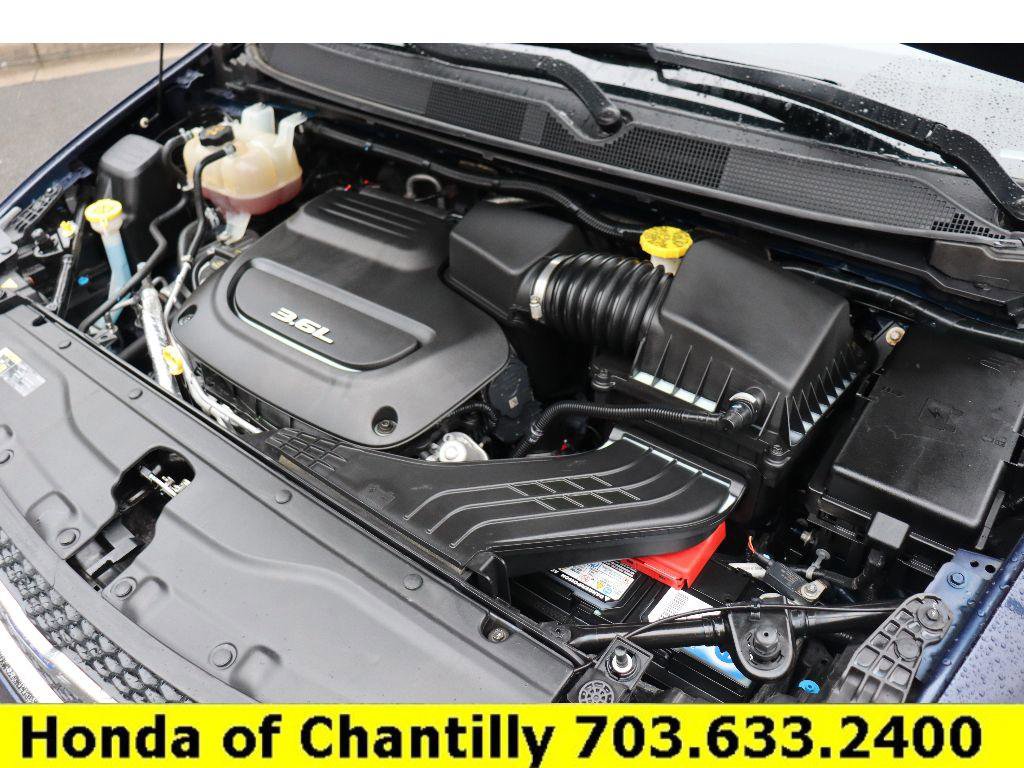 Used 2019 Chrysler Pacifica Limited w/ Advanced Safetytec Group image 33