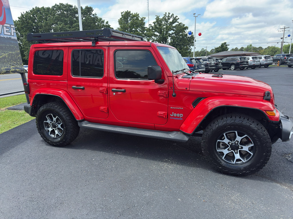 Used 2021 Jeep Wrangler Unlimited Sahara w/ Cold Weather Group AWD/4WD image 4