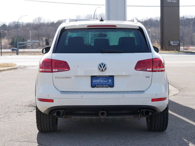 Used 2012 Volkswagen Touareg VR6 image 6