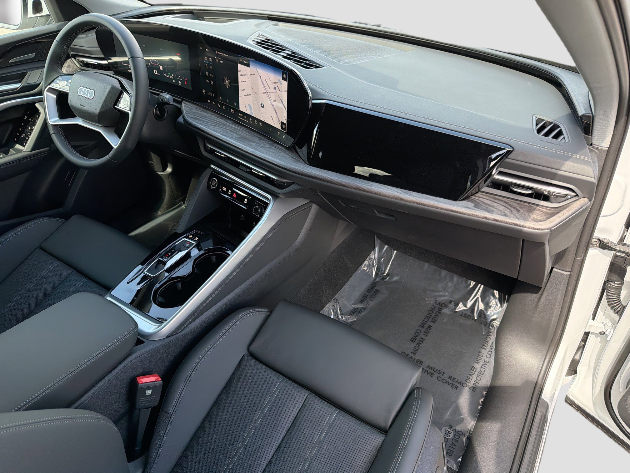 New 2025 Audi Q5 Premium Plus image 14