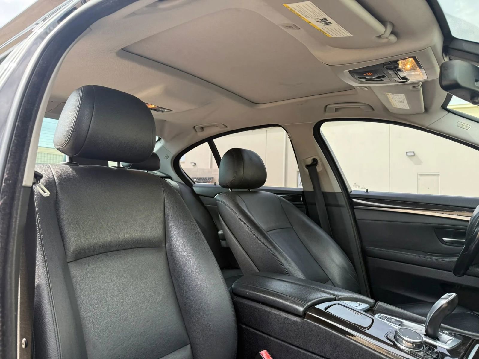 Used 2015 BMW 528i Sedan image 14