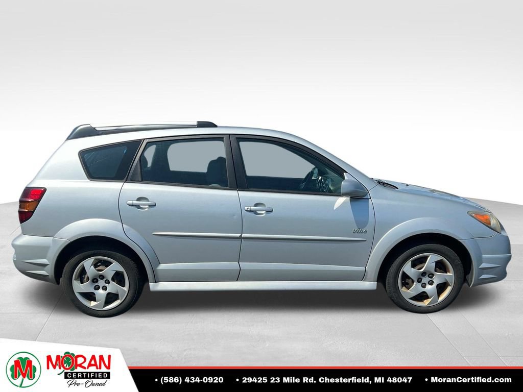 Used 2008 Pontiac Vibe w/ Sun And Sound Package FWD image 6