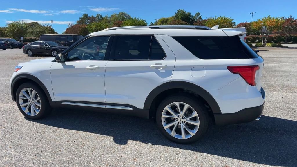 Used 2022 Ford Explorer Platinum w/ Equipment Group 601A image 39