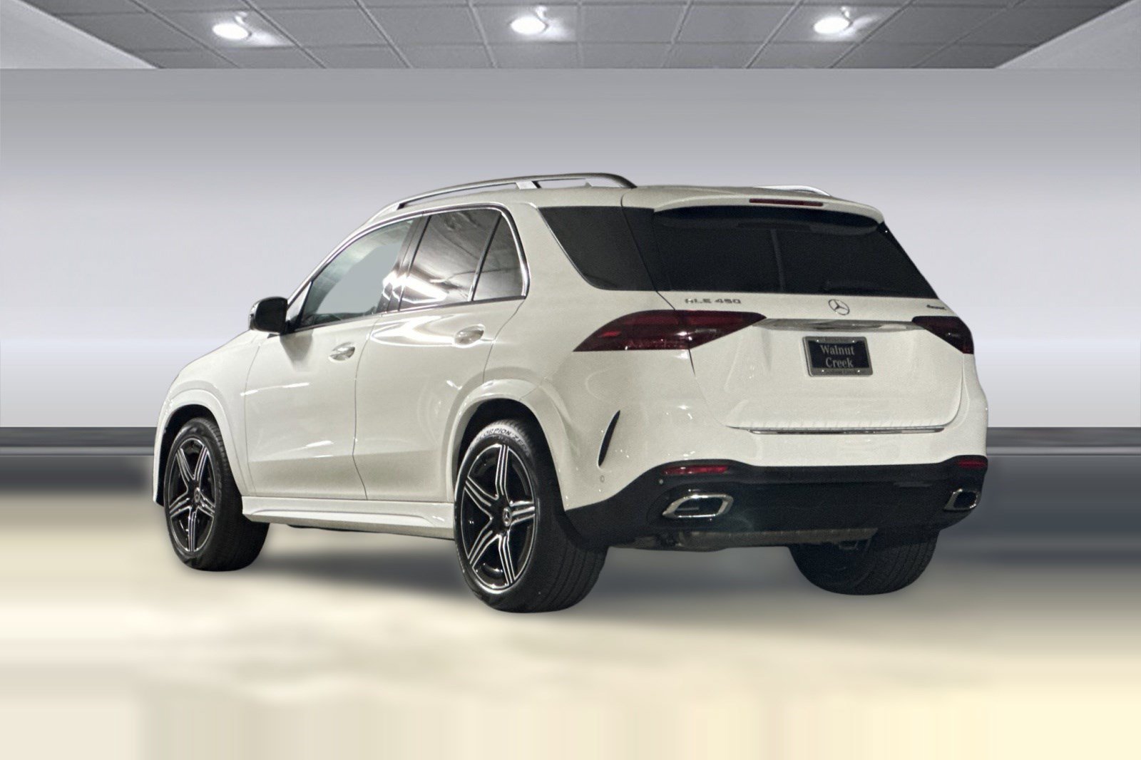 New 2026 Mercedes-Benz GLE 450 4MATIC image 3