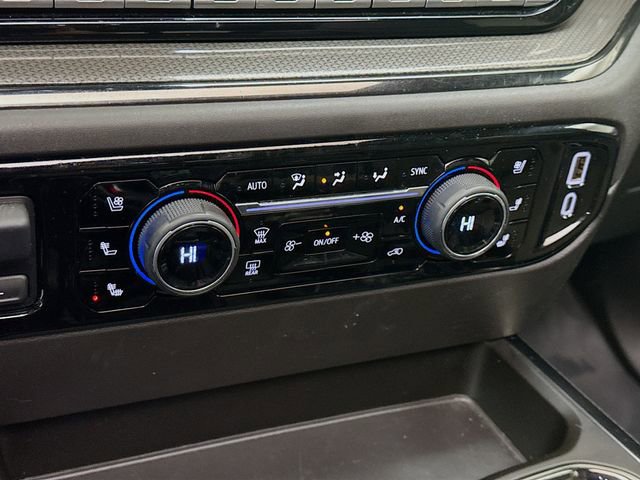 Used 2024 Chevrolet Silverado 1500 ZR2 w/ Technology Package image 19