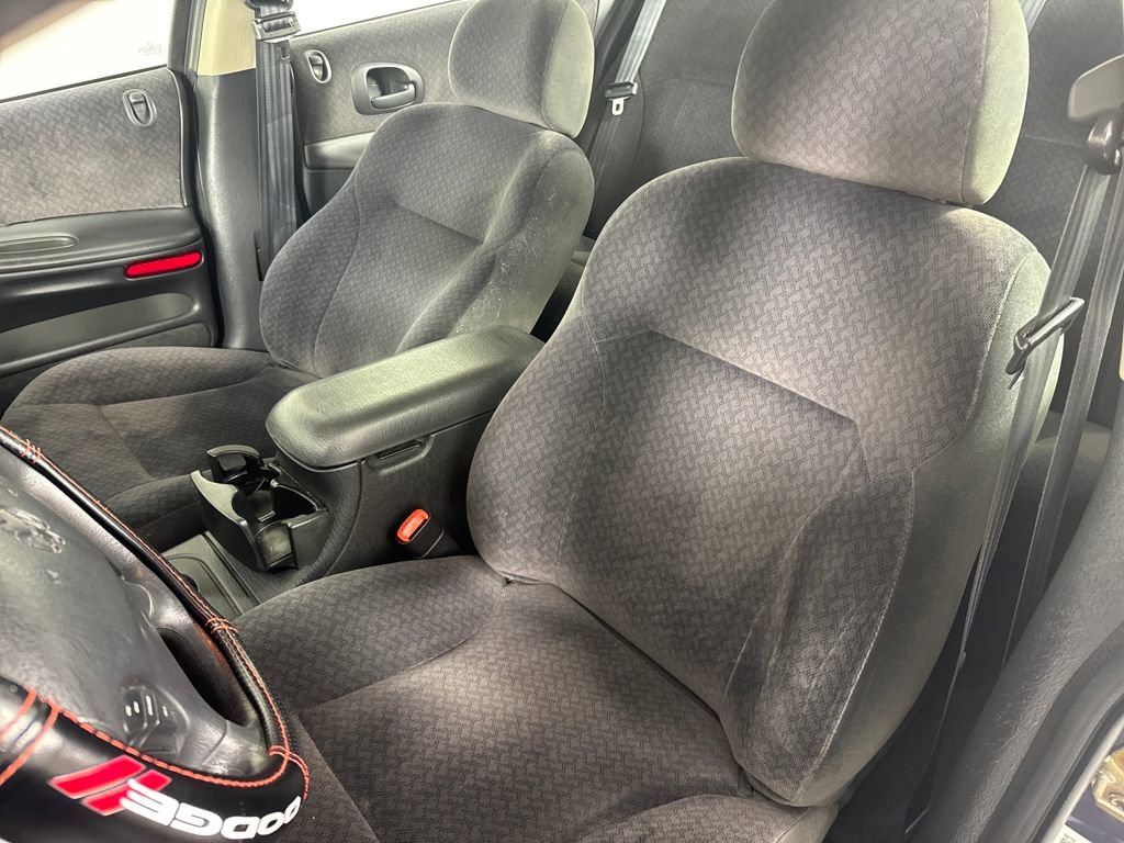 Used 2001 Dodge Intrepid SE image 9