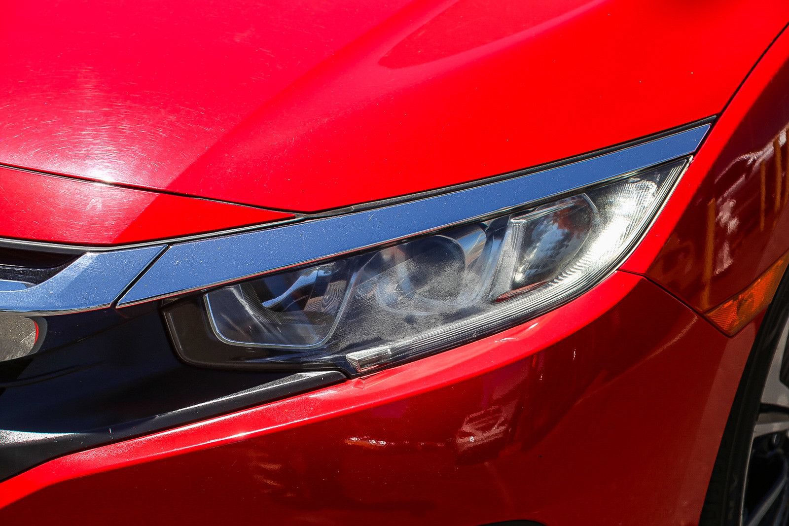 Used 2018 Honda Civic EX-T image 7