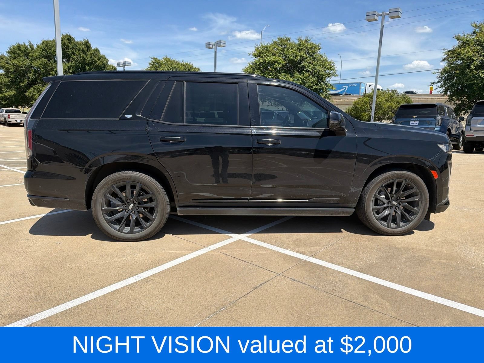 Used 2023 Cadillac Escalade Sport Platinum w/ LPO, ONYX Package AWD/4WD image 6