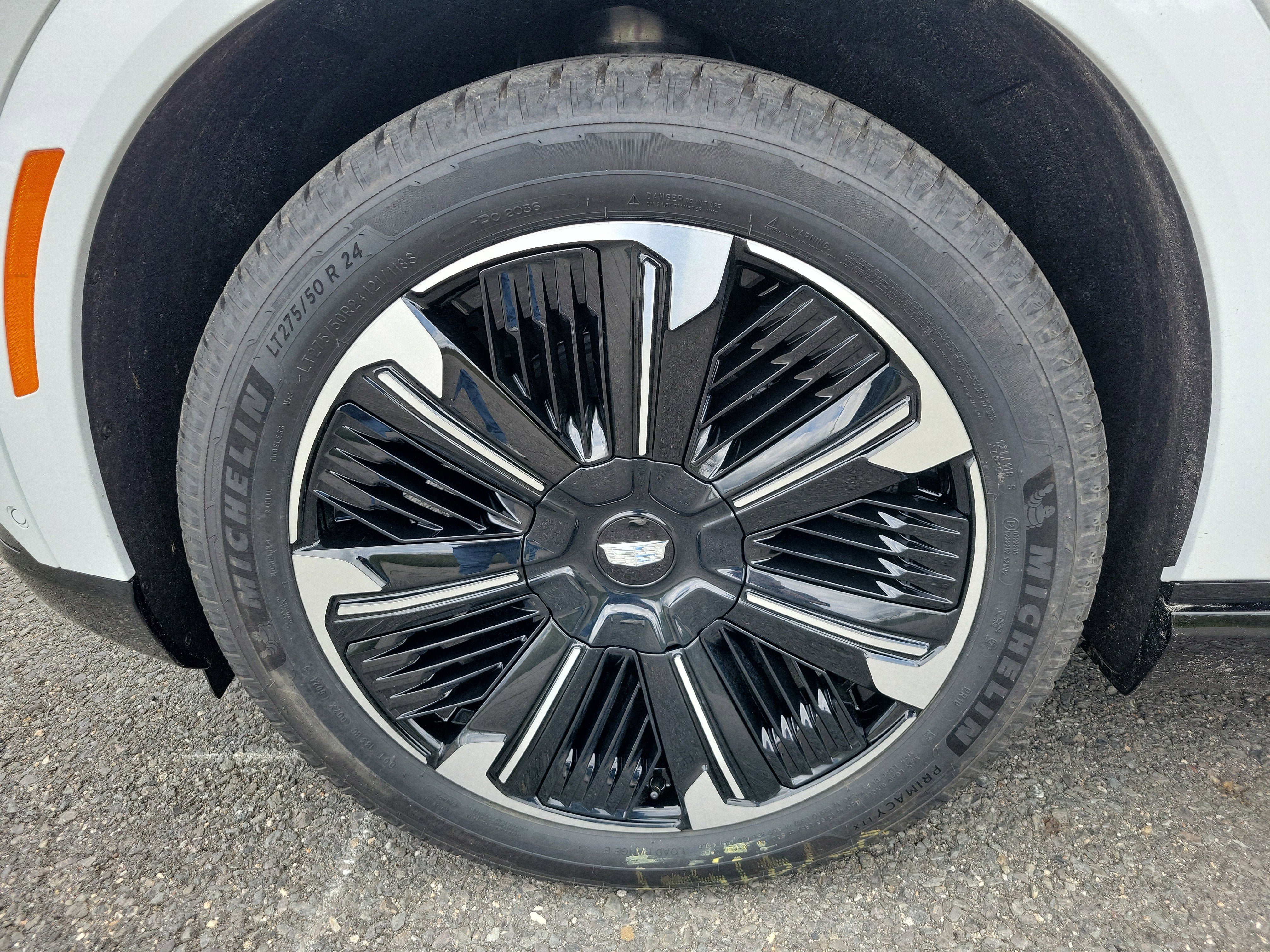 New 2025 Cadillac Escalade IQ Sport 2 AWD/4WD image 11