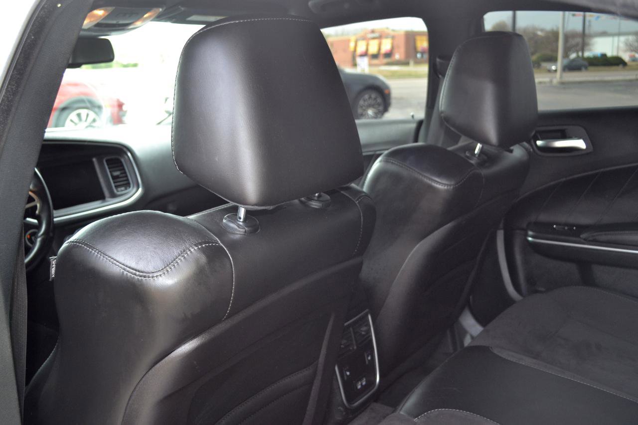 Used 2018 Dodge Charger GT image 40