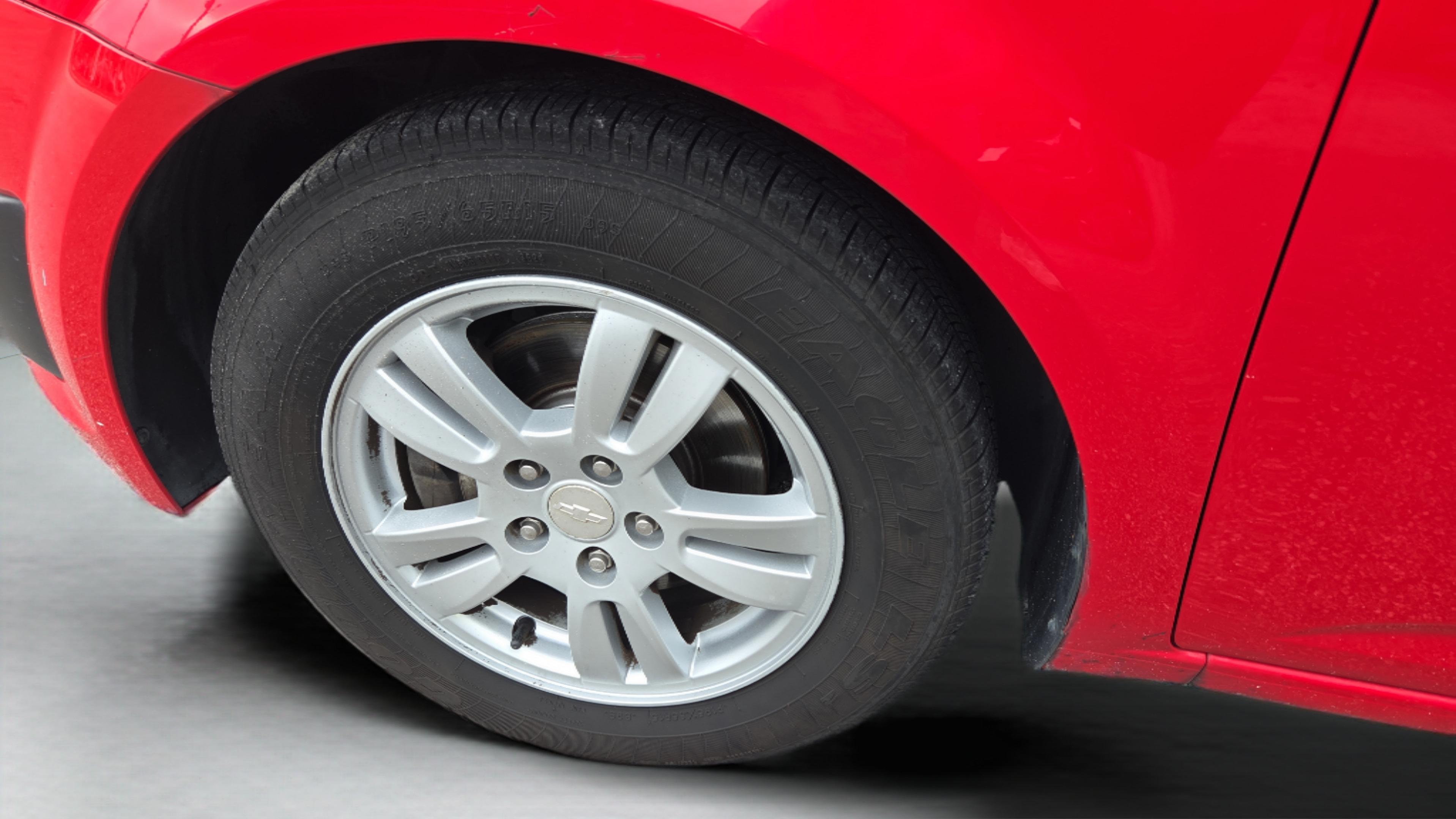 Used 2016 Chevrolet Sonic LT FWD image 28