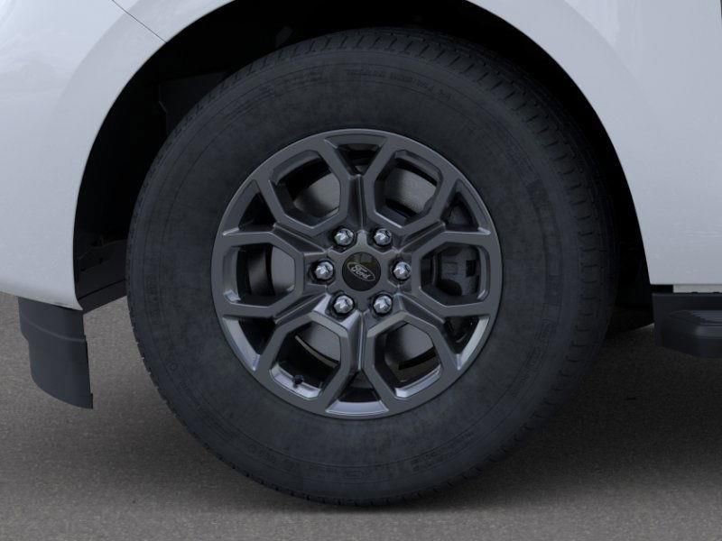 New 2026 Ford Expedition Active image 19