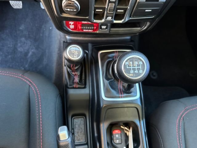 Used 2020 Jeep Wrangler Unlimited Rubicon w/ Steel Bumper Group image 14