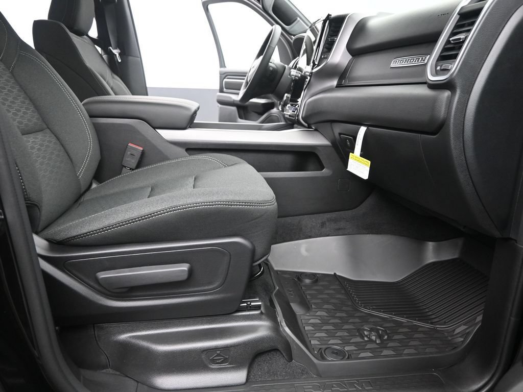 New 2026 RAM 1500 Big Horn AWD/4WD image 18