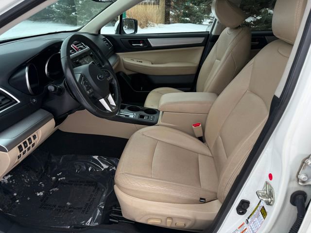 Used 2017 Subaru Outback 2.5i Premium image 6