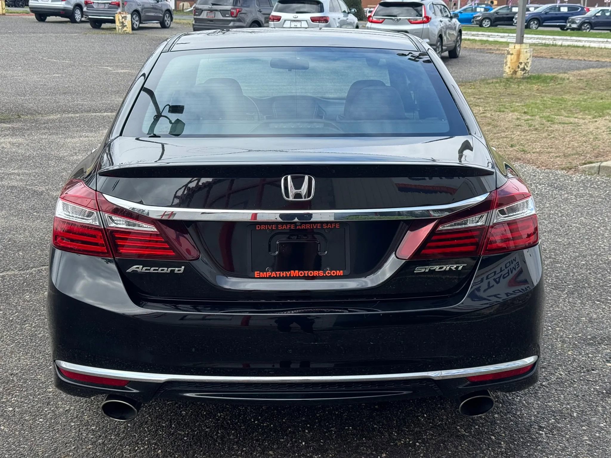 Used 2017 Honda Accord Sport image 4