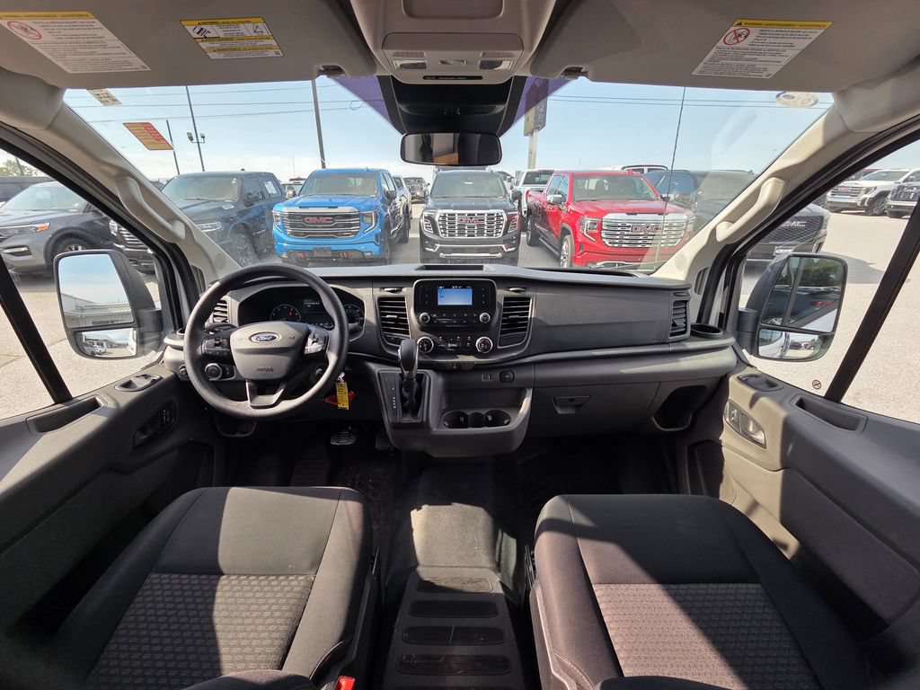 Used 2025 Ford Transit 250 Low Roof w/ Exterior Upgrade Package RWD image 27