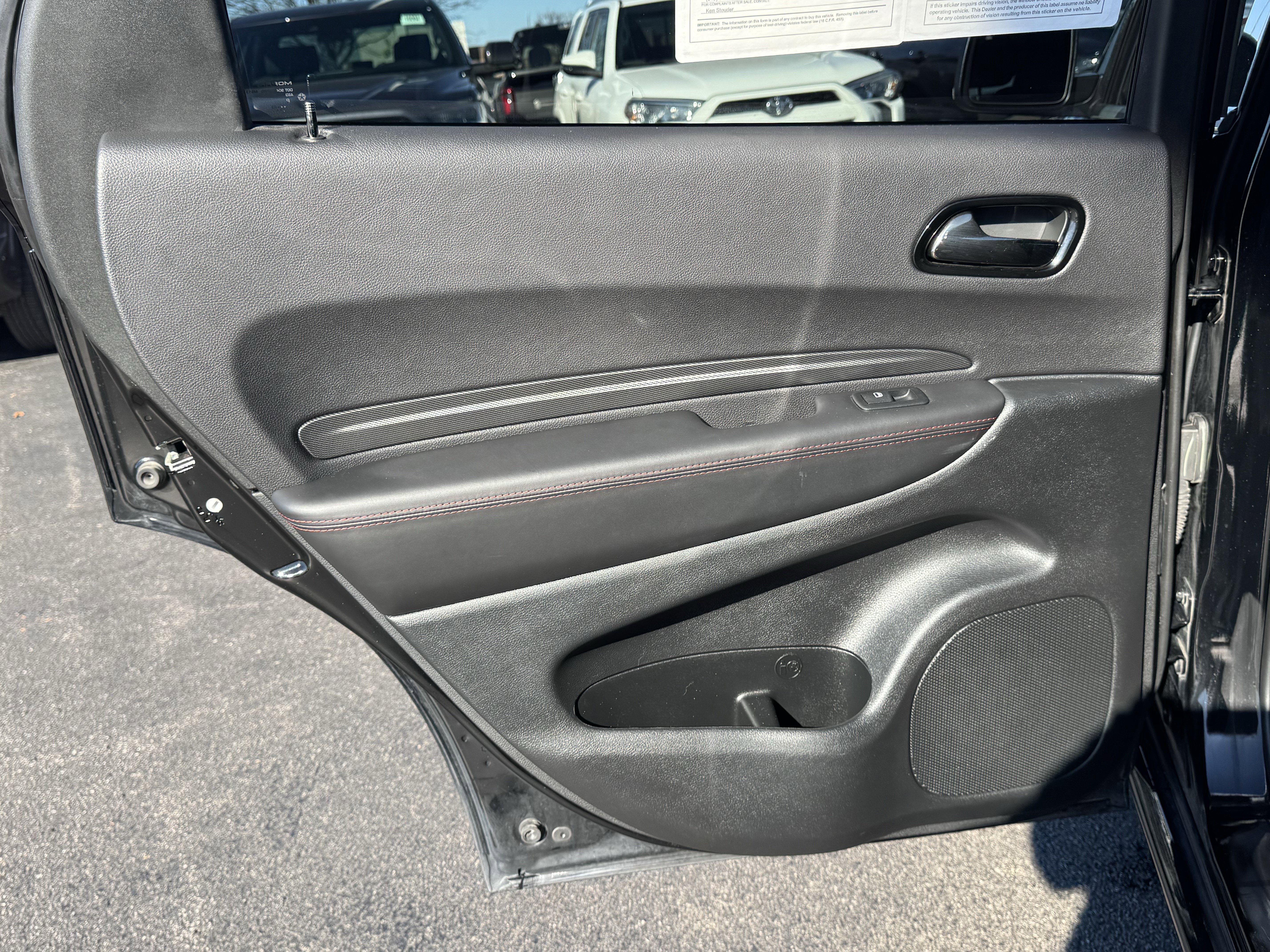 Used 2023 Dodge Durango R/T image 34