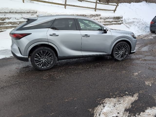 Certified 2024 Lexus RX 350 AWD w/ Convenience Package image 3
