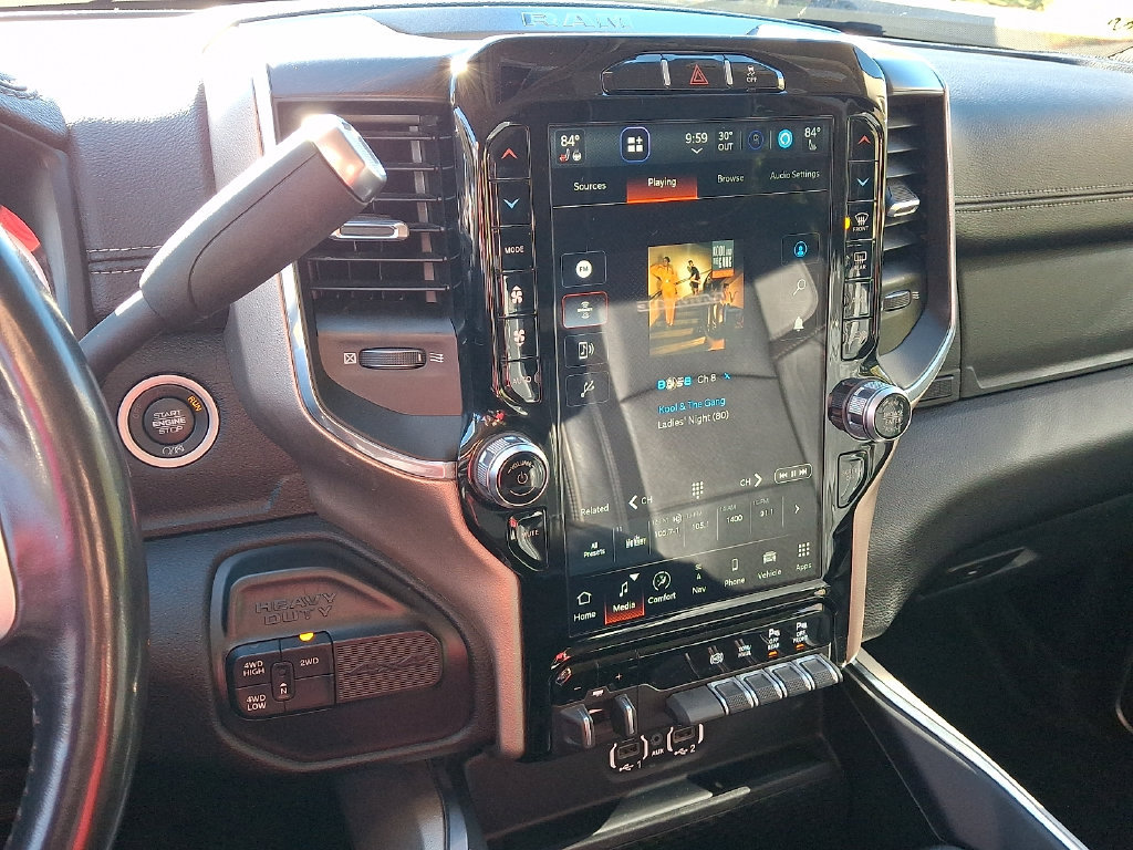 Used 2022 RAM 2500 Laramie AWD/4WD image 16