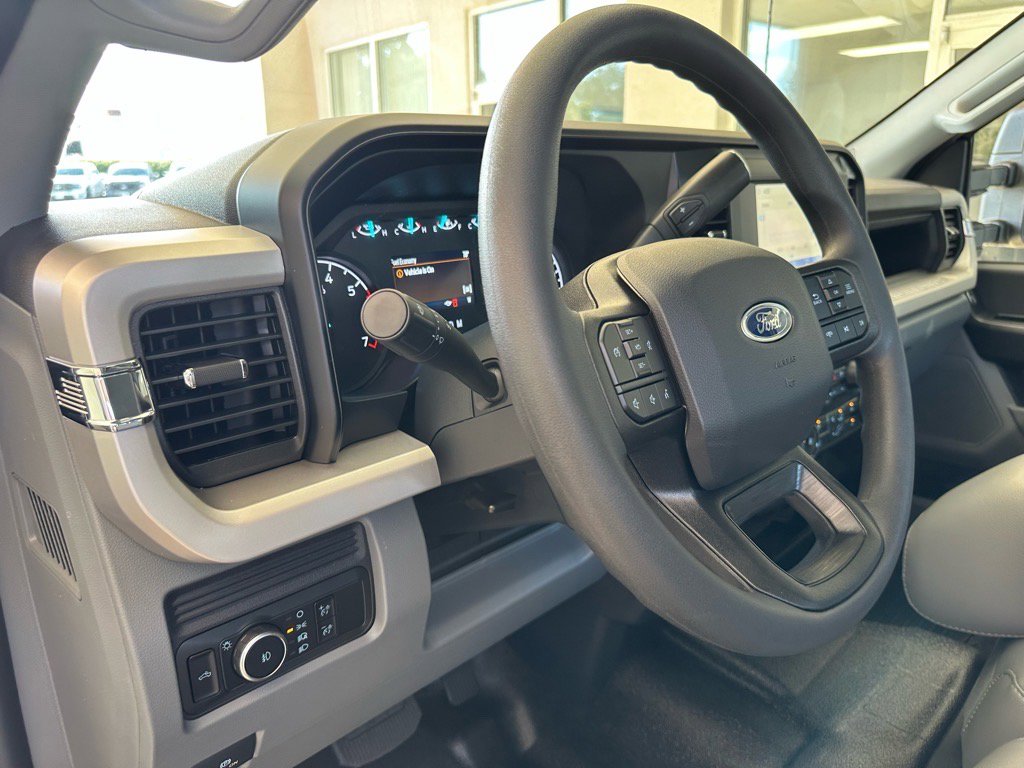 New 2026 Ford F250 XL image 21