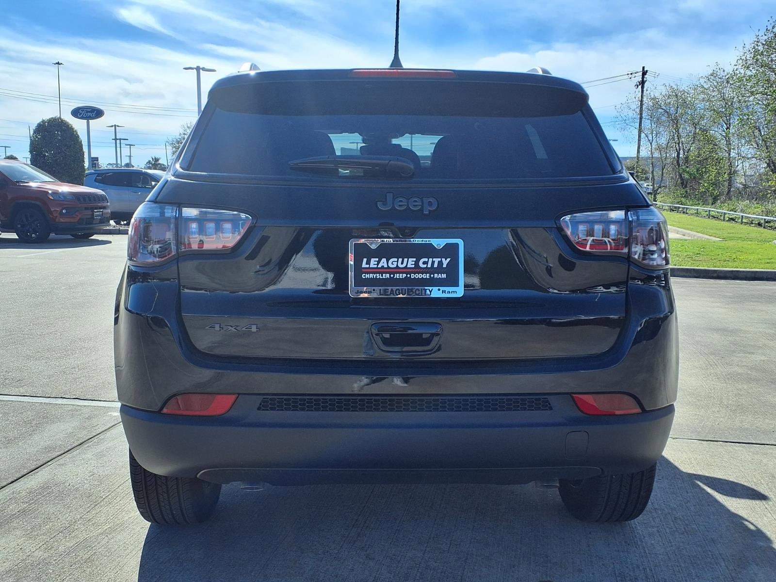 New 2026 Jeep Compass Latitude AWD/4WD image 6