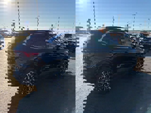 Used 2024 Ford Escape SE w/ PHEV Premium Package image 10