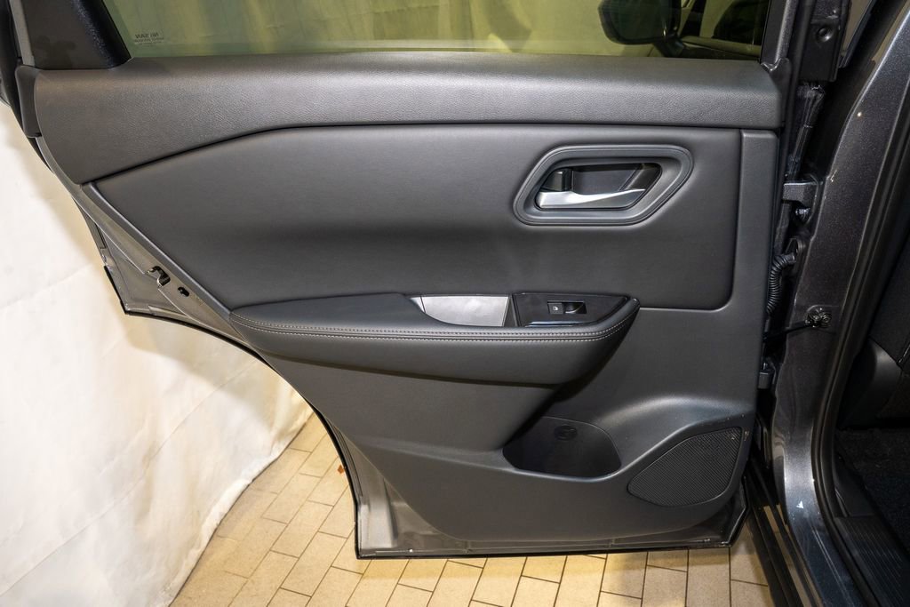 New 2026 Nissan Rogue SV image 17