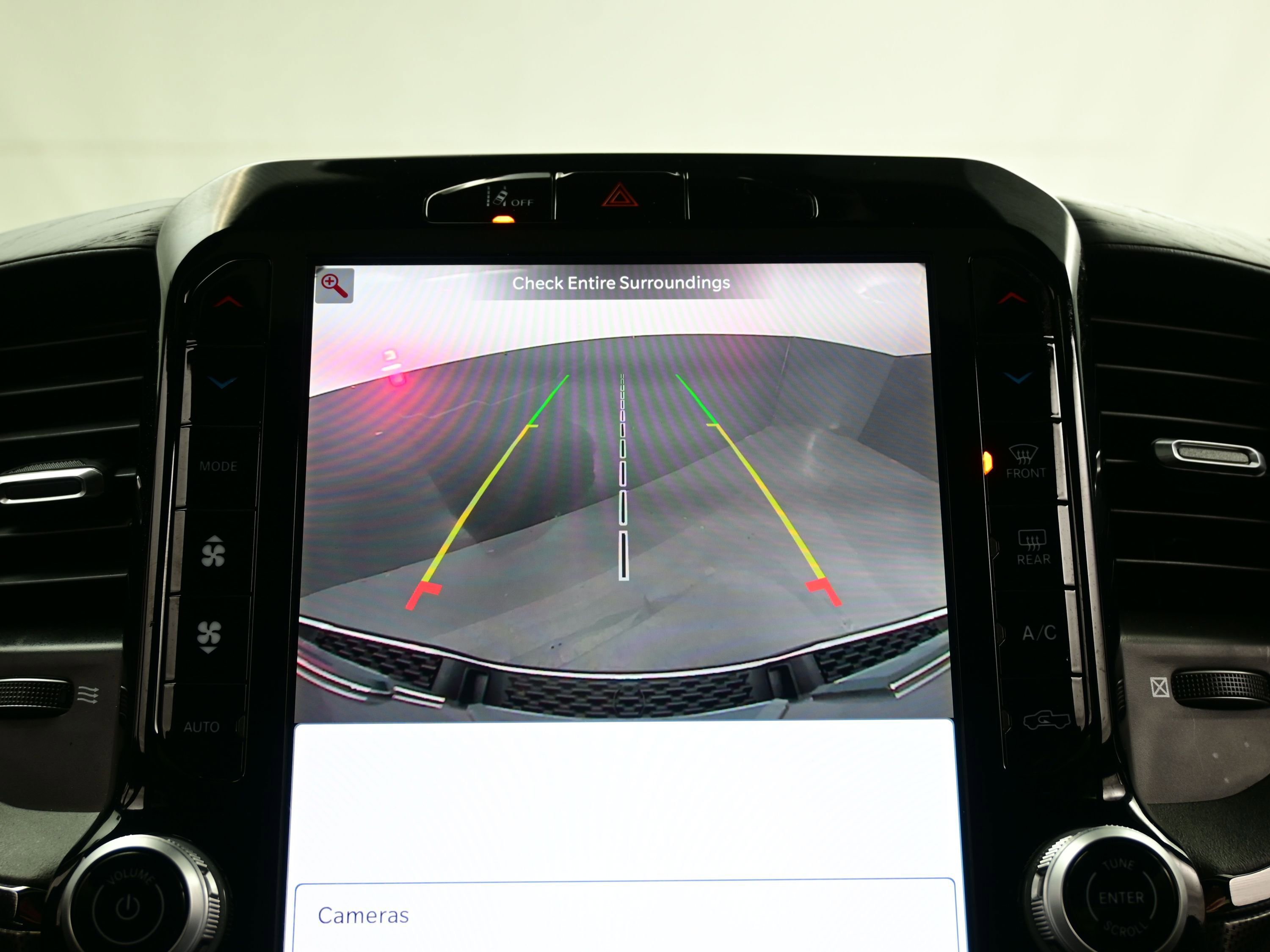 Used 2025 RAM 1500 Limited image 19