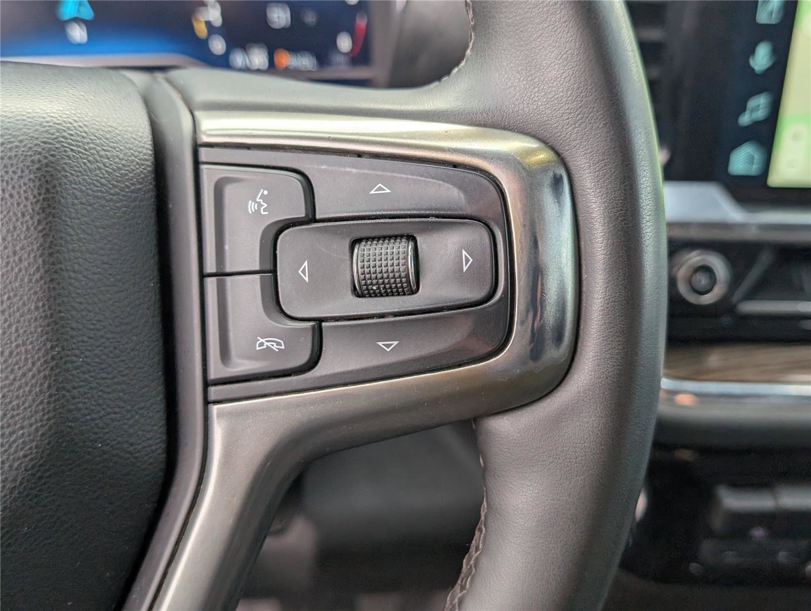 Used 2024 Chevrolet Silverado 3500 LT w/ Convenience Package image 23