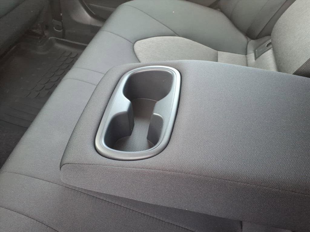 Used 2022 Toyota Camry LE FWD image 10