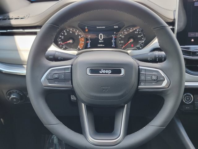Certified 2023 Jeep Compass Limited AWD/4WD image 32