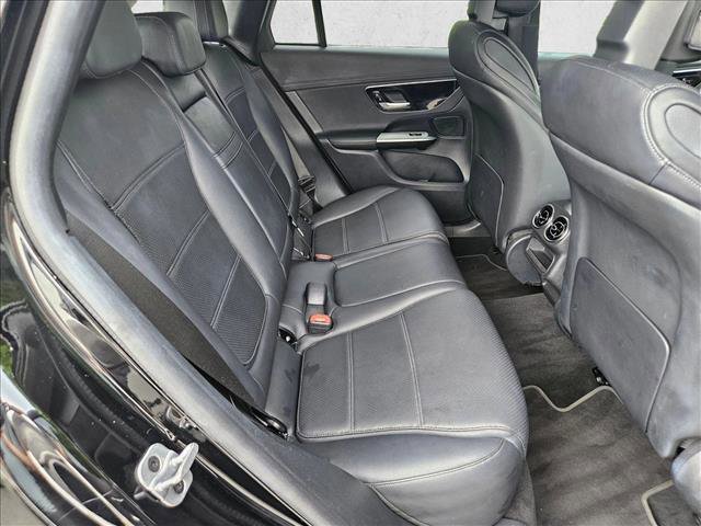 Used 2023 Mercedes-Benz GLC 300 4MATIC image 20