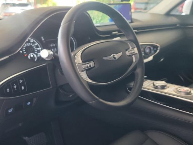 Used 2025 Genesis GV70 2.5T AWD/4WD image 9