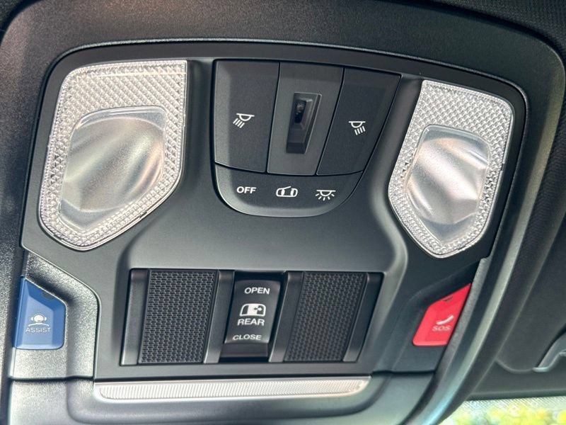 New 2026 RAM 3500 Big Horn AWD/4WD image 35